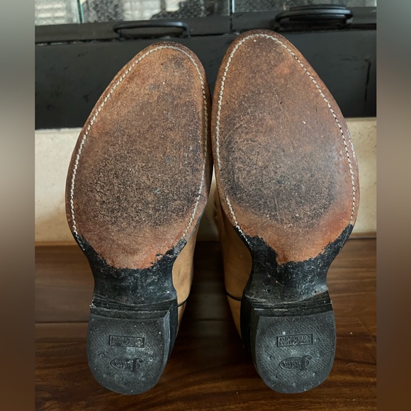 Justin boots western style size 6 but more like size 5.5 - Picture 4 of 7